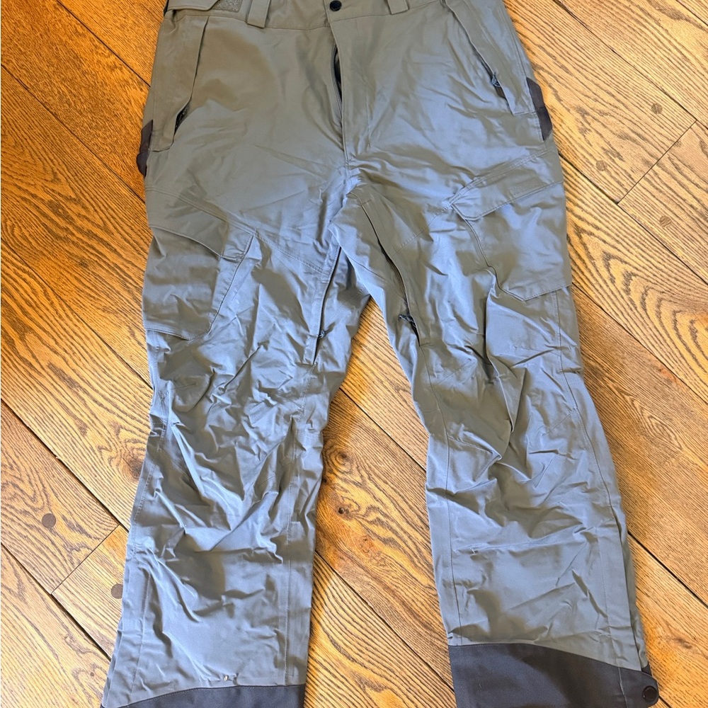 Columbia Men's Gray Ski/Snowboard Pants